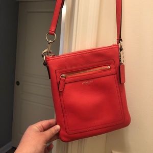 COACH LIKE NEW coral leather crossbody purse / bag